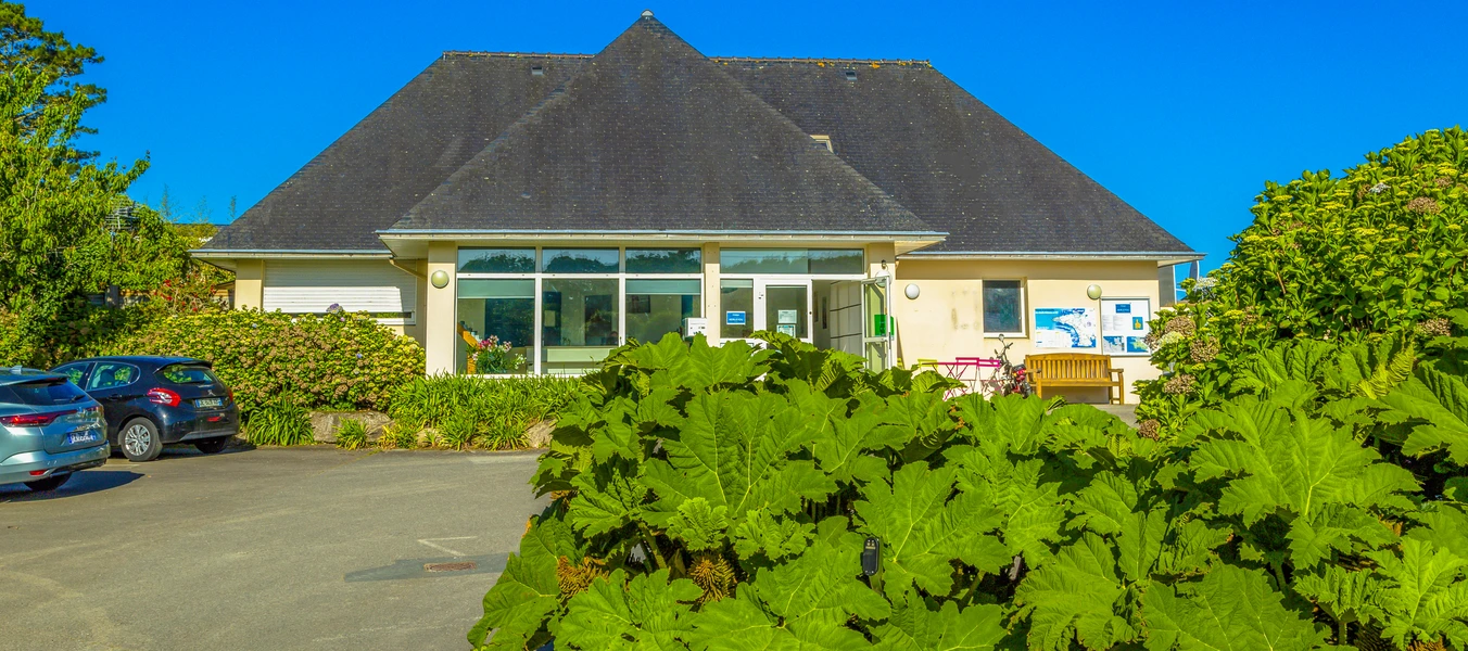 accueil camping douarnenez